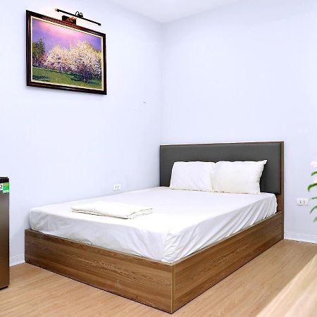 Blue Home Serviced Apartment Ханой Екстериор снимка