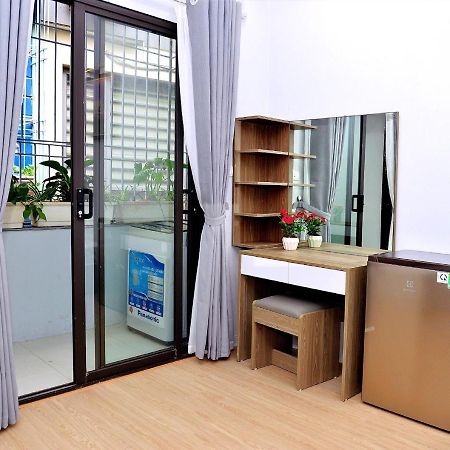 Blue Home Serviced Apartment Ханой Екстериор снимка
