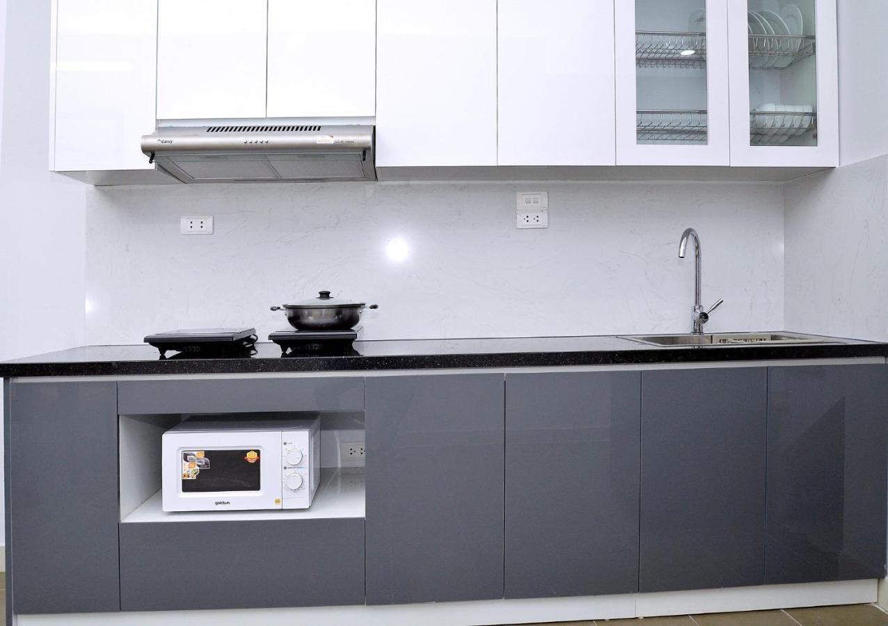 Blue Home Serviced Apartment Ханой Екстериор снимка