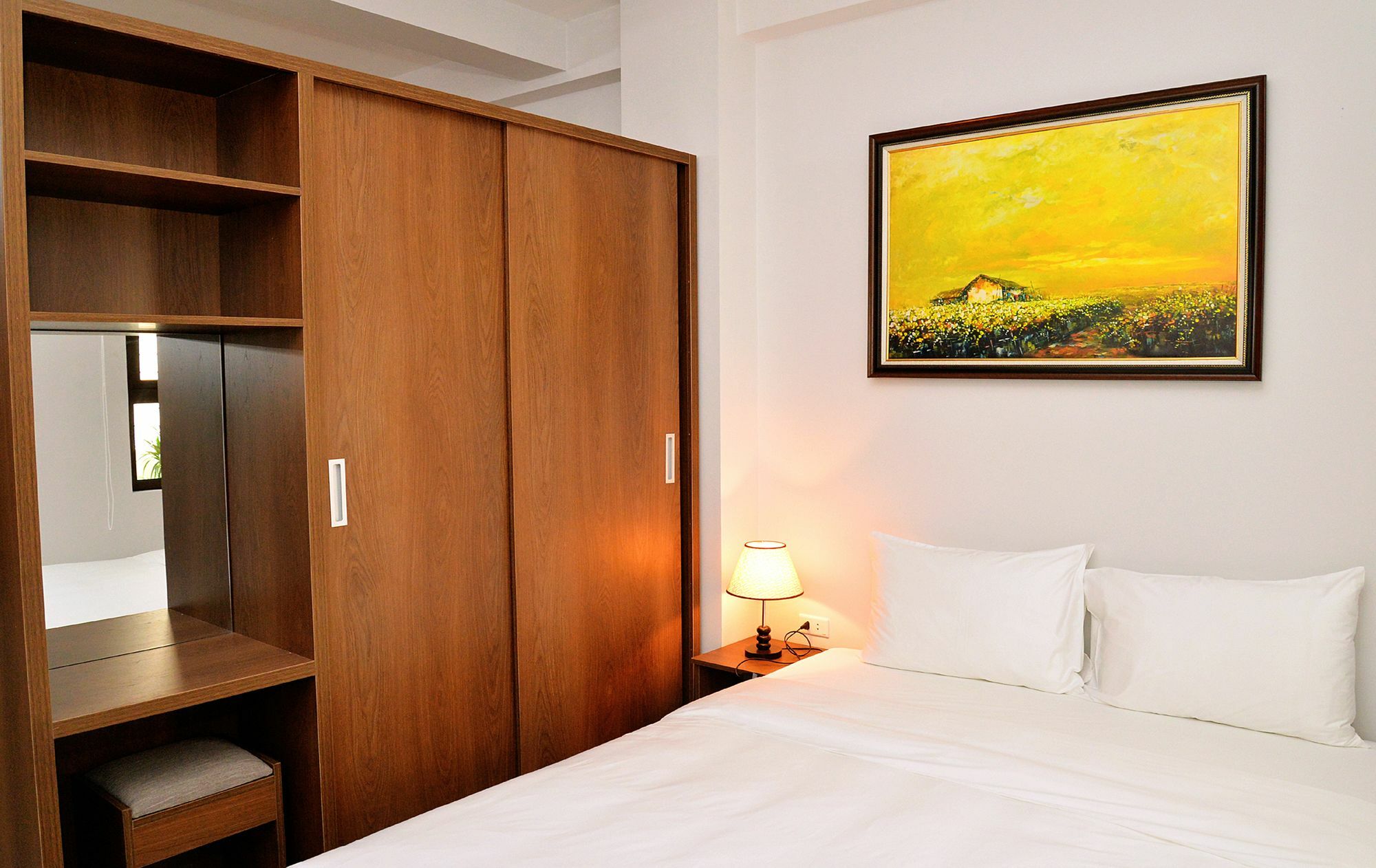 Blue Home Serviced Apartment Ханой Екстериор снимка
